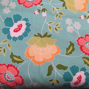 Peaches, corals and teals from several manufactures (listed below) for your special projects. Quilt shop excellent quality cotton fabric Large teal floral