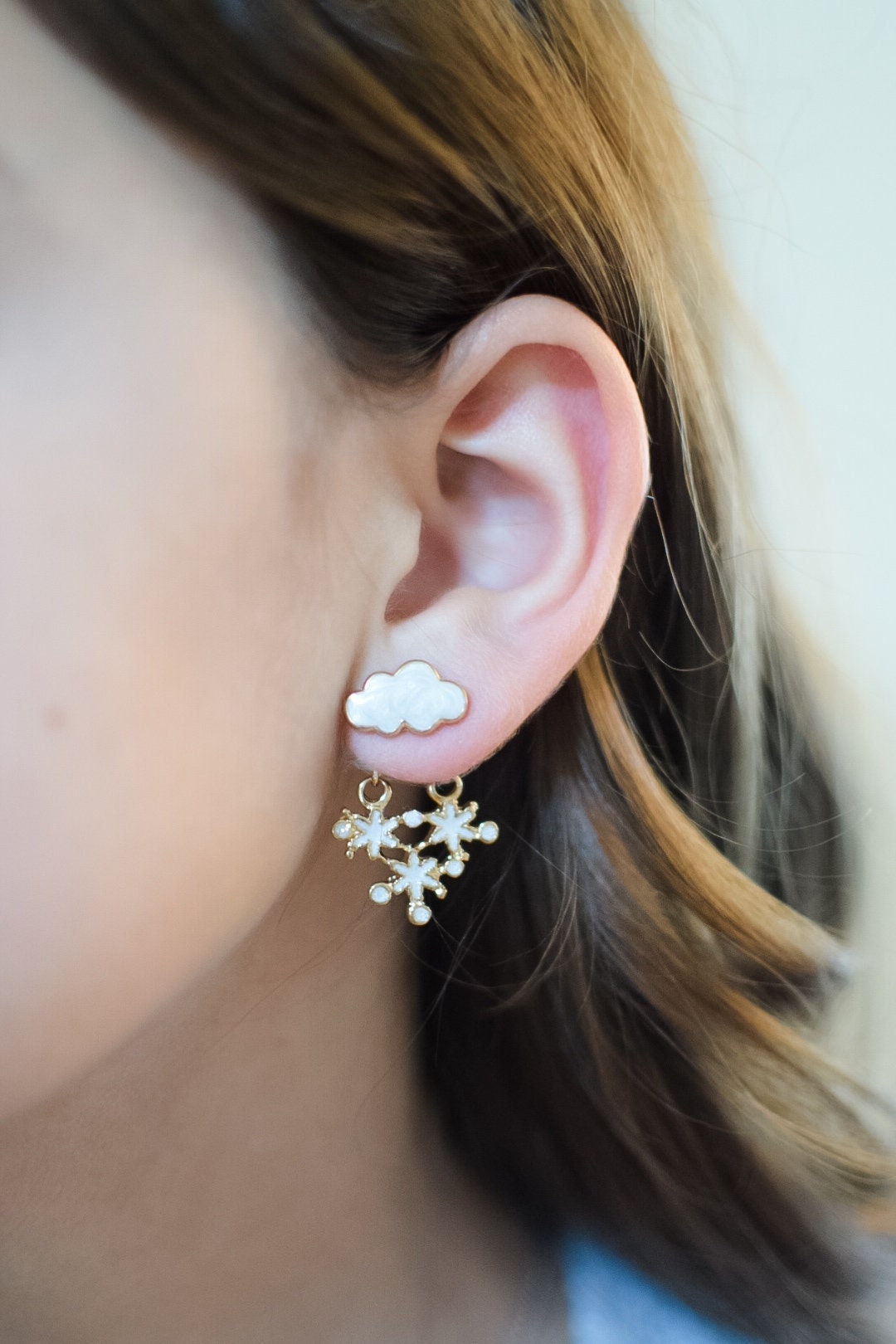 Snowflake Earrings / Cloud Earrings / Christmas Jewelry / Winter Earr…