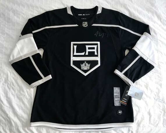 la kings signed jersey