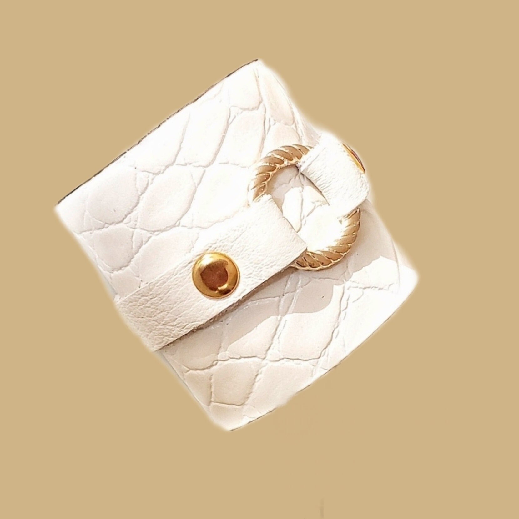 White Croc Embossed Snap Cuff Bracelet Handmade Cuff Bracelet Crocodile Leather Bracelets Women  main image 2