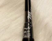 Matte Liquid Eyeliner Super Black By Amor US Liquid Eyeliner Super black eyeliner