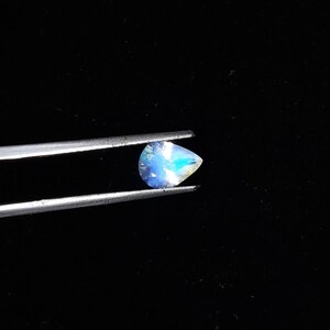 Natural Rainbow Moonstone Loose Stone Shape Pear Weight 0.90 Carat Size 6x8x3.8MM Faceted Gemstone Centered Power Moonstone Jewelry Making