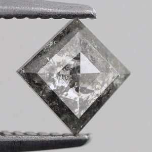 Diamante de sal y pimienta en forma de cometa, suelto, de color gris y negro natural, de 0,55 ct y 6 mm, para hacer colgantes