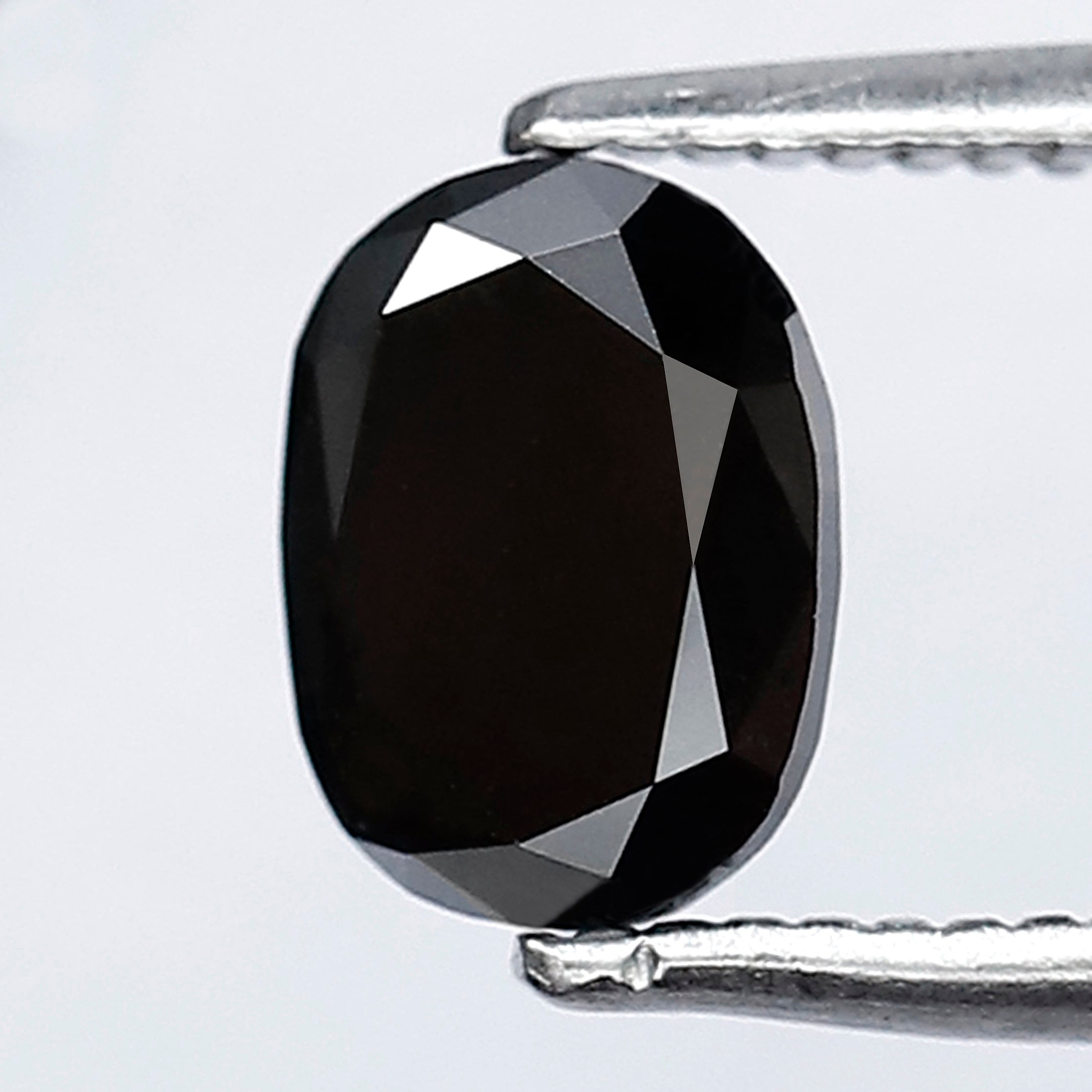 1 carat black diamond oval