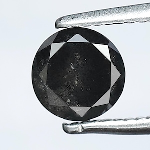 0.89 Carat Round Brilliant Cut Natural Black Diamond: 5mm Loose Gemstone