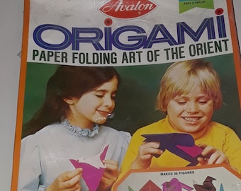 1974 Kit origami d'Avalon, pliage du papier Art orientaliste L'art oriental du pliage du papier en toute simplicité ! Neuf, scellé