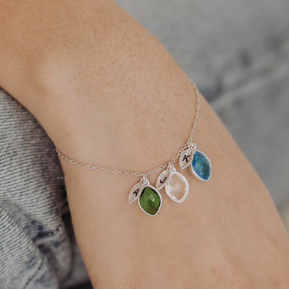 Personalized birthstone sale bracelet for mom