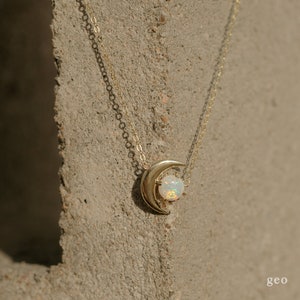 Crescent Moon Necklace Sterling Silver Genuine Opal Necklace Halloween Gift Celestial Jewelry Raw Gemstone Fine Jewelry Wedding Gifts Mom