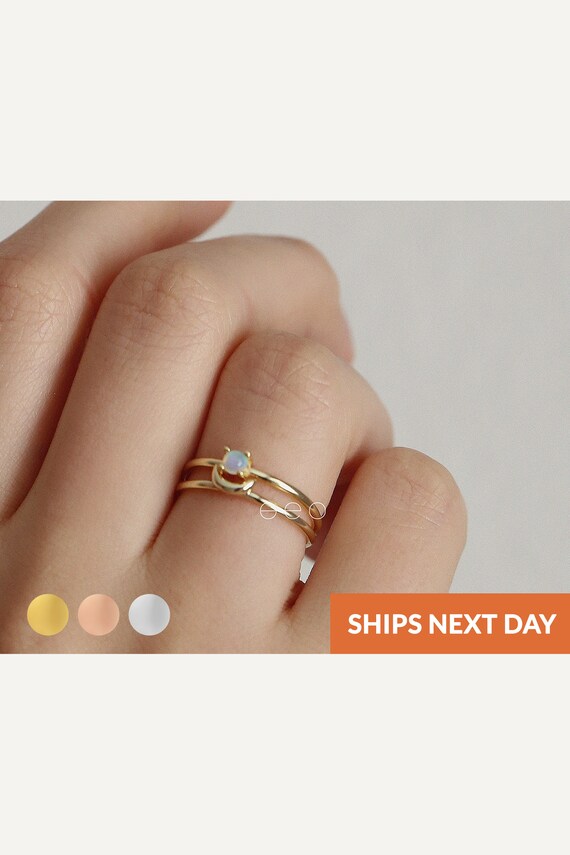 simple and dainty jewelry