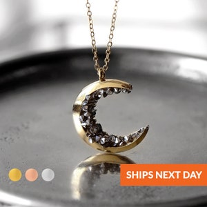 Kristall Halskette für Frauen Boho Schmuck Geburtstag Geschenk für sie Einzigartige Geschenke Hexe Mond Halskette handgemachte Schmuck Muttertagsgeschenk Mama