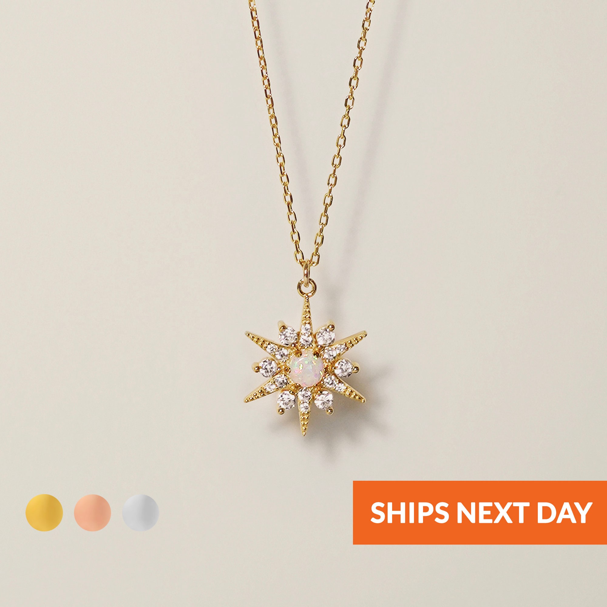 Moravian star necklace deals