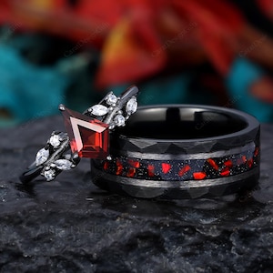 Vintage Kite Cut Natural Red Garnet Couples Ring Set His and Hers Wedding Promise Ring,Black Tungsten Mens Red Opal Ring Comfort Fit