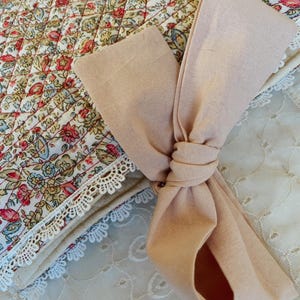 Quilted Bible Sleeve- Lace Trim, No Embroidery image 2