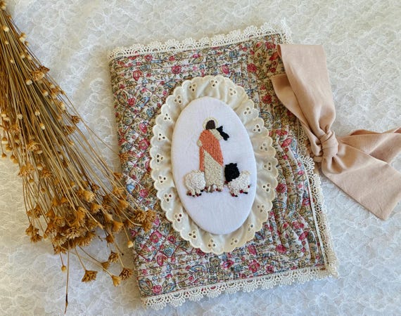 Quilted Bible Sleeve- Jesus Embroidery Added
