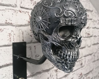 Templar -  Skull motorbike helmet and jacket wall holder