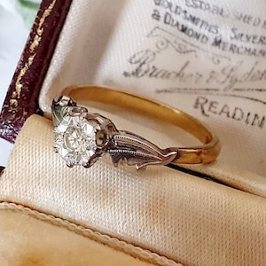 Vintage 18ct Gold, Platinum & Diamond Solitaire Ring. Size K (EU 52). Free Resizing. Hallmarked 1965. Vintage Wedding Jewellery Jewelry