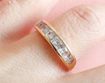 Vintage 9ct Gold & Cubic Zirconia Channel Set Eternity Band Ring. Size P (EU 57) Vintage Jewellery / Jewelry. Statement.