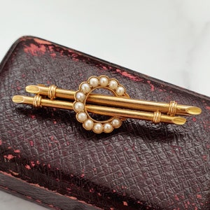 Victorian 15ct Gold & Seed Pearl Brooch. Antique Jewellery / Jewelery