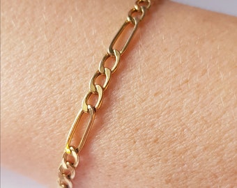 9ct Yellow Gold 4mm Hollow Flat Diamond-cut Curb Chain Bracelet 18cm//7/" Gift Box