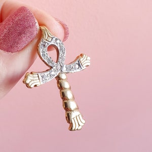 Vintage 9ct Gold & White Beryl Large Cross Pendant. Religious Jewellery / Jewelery. Christening, Gift, Confirmation.