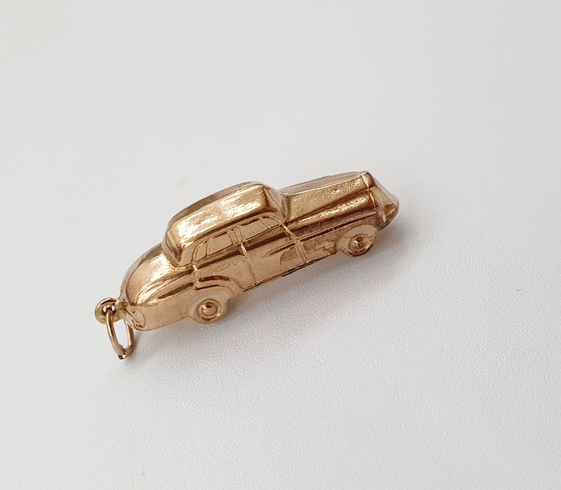 1960s Vintage Classic Chevy Car Key Ring Charm Holder Solid 14k