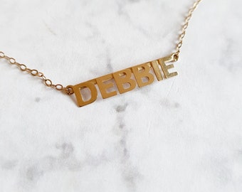 9ct Gold Name Necklace - Etsy UK