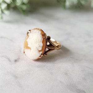 Antique 9ct Gold Cameo Ring. Size K (EU 52) Free Resizing, Vintage Jewellery / Jewelry.