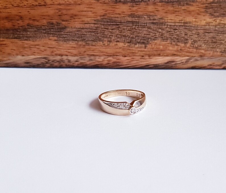 Vintage 9ct Gold & Diamond Ring. Size L EU 53 Free Resizing. Etsy
