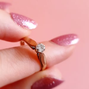 Vintage 9ct Gold & Diamond Solitaire Ring. Size M (EU 54). Free Resizing. 0.15ct Diamond. Hallmarked 1980. Engagement Jewellery Jewelry