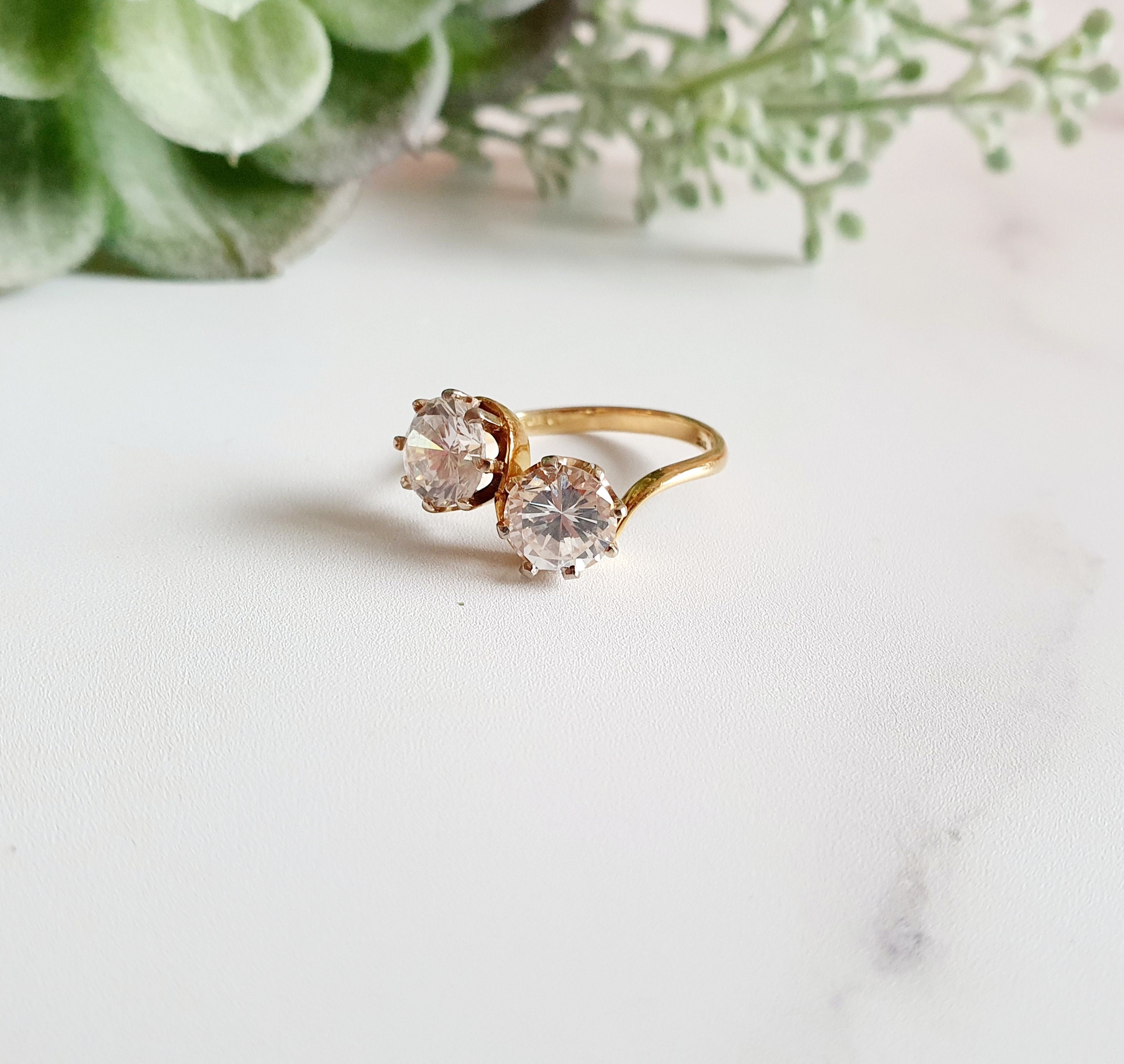 Vintage 18ct Gold Cubic Zirconia Ring. Size P EU 57 Free