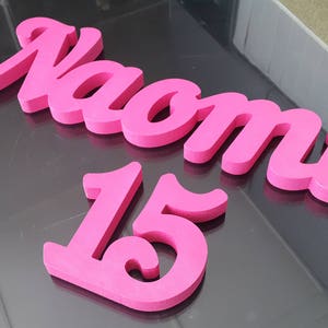 Quinceanera, brillo de neón rosa nombre personalizado espuma de poliestireno 3D, letras de neón rosa nombre bloque de edad, grandes letras de pie, 15 cumpleaños, decoración de la fiesta