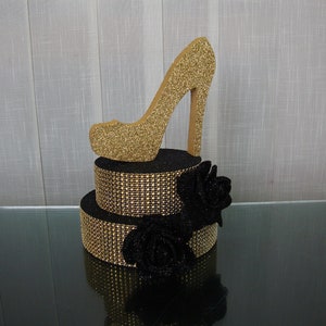 Centro de mesa Zapato en soporte,Decoración central,Elemento central en la mesa,decoración para la mesa festiva,Dulces 16,Boda,Mitzvah,Quinceañera