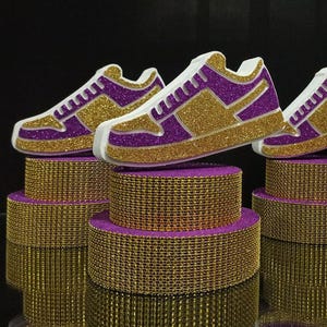 Centerpiece Sneakers on stand purple sweet 16,Central decor element on the table sneakers, Sweet16 sneakers, sneakers ball centerpiece