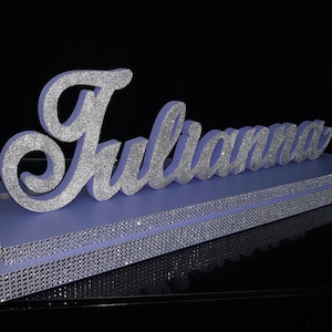 Couleur lavande Sweet 16 Candélabre, pièce maîtresse d’éclairage de bougie Quinceanera & Mitzvah, nom 3D polystyrène, lettres en mousse, décoration de douche de bébé