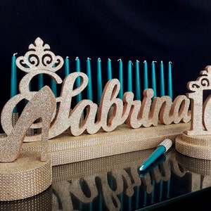 SET Sweet 16 Candelabro de espuma y zapato central en el stand, Sweet 16, Sweet 15, Candelabro, Quinceañera y Mitzvah, centro de mesa de iluminación de velas