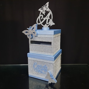 Uma caixa de cartão de duas camadas com borboletas, caixa de cartão para borboletas de cartões, caixa de cartão para borboletas Sweet 16, borboletas Quinceanera Bar Bat Mitzvah