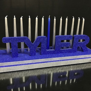 Kerzenleuchter für Jungen auf Bar Bat Mizwa, Styropor Namen Tyler junge Mizwa Kerze, Quinceanera & Mizwa Kerzenlicht Herzstück, Sweet 16