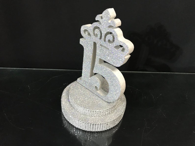 decor for festive table,Sweet 15 Central decor fifteen,Central element on the table Mitzvah Centerpiece number 15 on stand Quinceanera