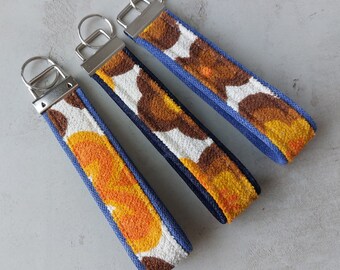 Lanyard upcycling - keychain made of jeans and terry cloth - handmade - sustainable gifts - mini gifts - lanyards