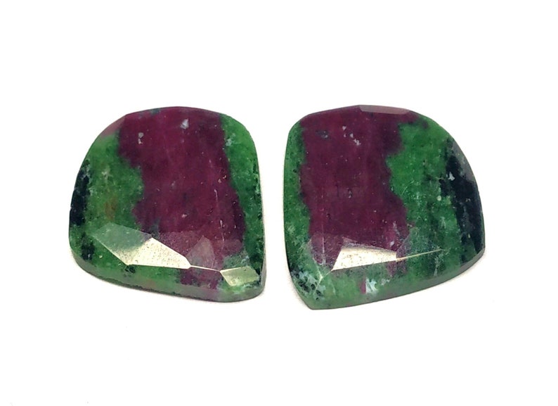 Gorgeous Ruby Zoisite Fancy Pair Cut Cabochon,Natural Ruby Designer Cabochon,Size 20x17 MM,AAA Quality,Ruby Zoisite Gemstone,Loose Cabochon.
