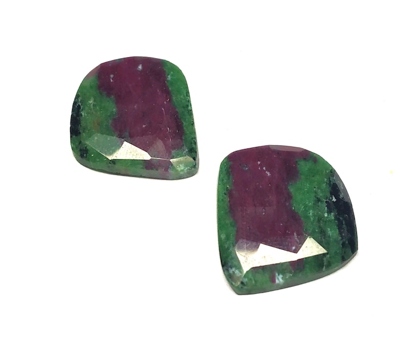 Gorgeous Ruby Zoisite Fancy Pair Cut Cabochon,Natural Ruby Designer Cabochon,Size 20x17 MM,AAA Quality,Ruby Zoisite Gemstone,Loose Cabochon.