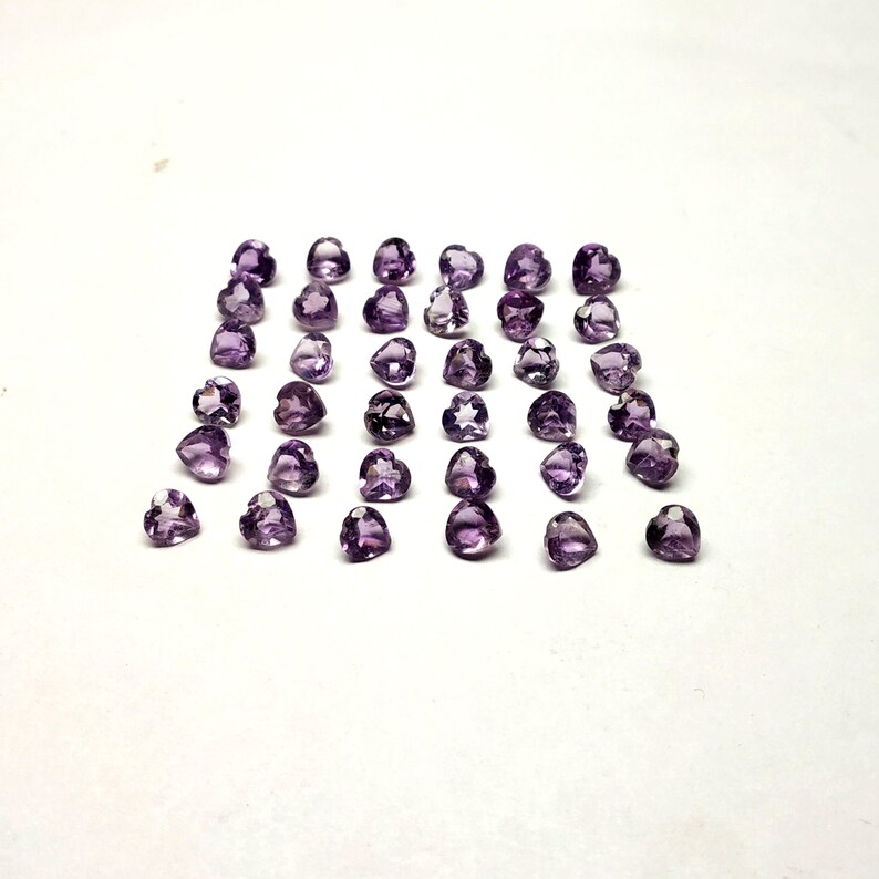 Natural Amethyst Heart Cut Lot Cabochon Amethyst Amethyst 5x5 MM Purple Amethyst Amethyst Jewelry Loose Gemstone.AAA+++