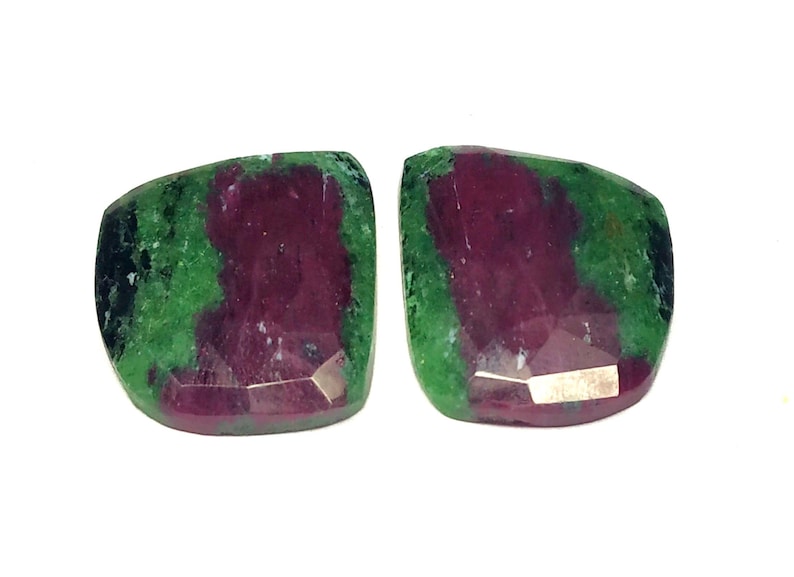 Gorgeous Ruby Zoisite Fancy Pair Cut Cabochon,Natural Ruby Designer Cabochon,Size 20x17 MM,AAA Quality,Ruby Zoisite Gemstone,Loose Cabochon.
