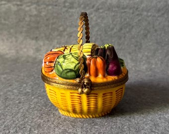 Rochard Limoges France Peint Main Vegetable Basket Trinket Box, Hand Painted Porcelain Hinged Box, French Collectible, Garden Decor