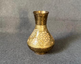 Vintage Small Brass Vase Floral Enamel | Indian Brass Bud Vase Gold Peach Beige | Miniature Boho Plant Decor Etched Flower Metal Leaves