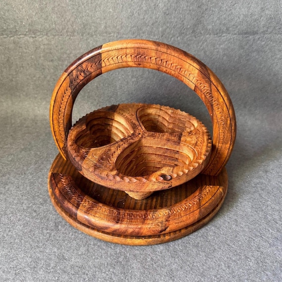 Vintage Hand Carved Collapsible Wooden Heart Basket | Folding 3-Tier Fruit Bowl | MCM Boho Snack Tray | Rustic Farmhouse Kitchen Decor | 10"