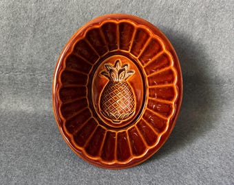 Vintage Williams Sonoma Pineapple Mold, Brown Glazed Ceramic Jello Aspic Wall Hanging, Mid Century Retro Kitchen Decor, Hospitality Gift