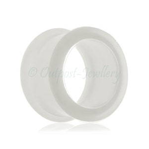 1 x White silicone tunnel Soft tunnel stretched ears. Ridge end soft stretcher. Metric gauges sizes 3mm 4mm 5mm 6mm 8mm 10mm 12mm 14mm 16mm