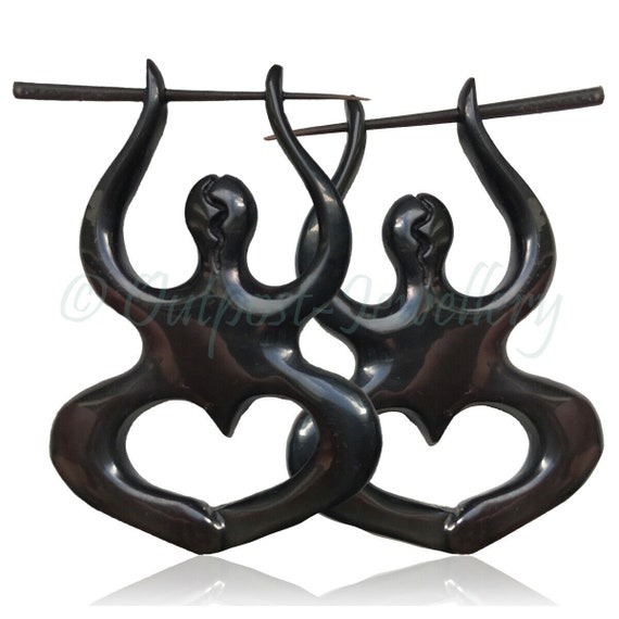 White Metal Miao Tribal Necklace on Iron Stand White Metal Miao Tribal Necklace on Iron Stand