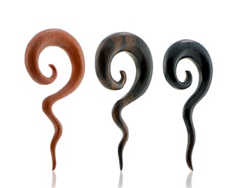 4g Pair Golden Horn Curvy Spirals 5mm 4g Pair Golden Horn Curvy Spirals 5mm